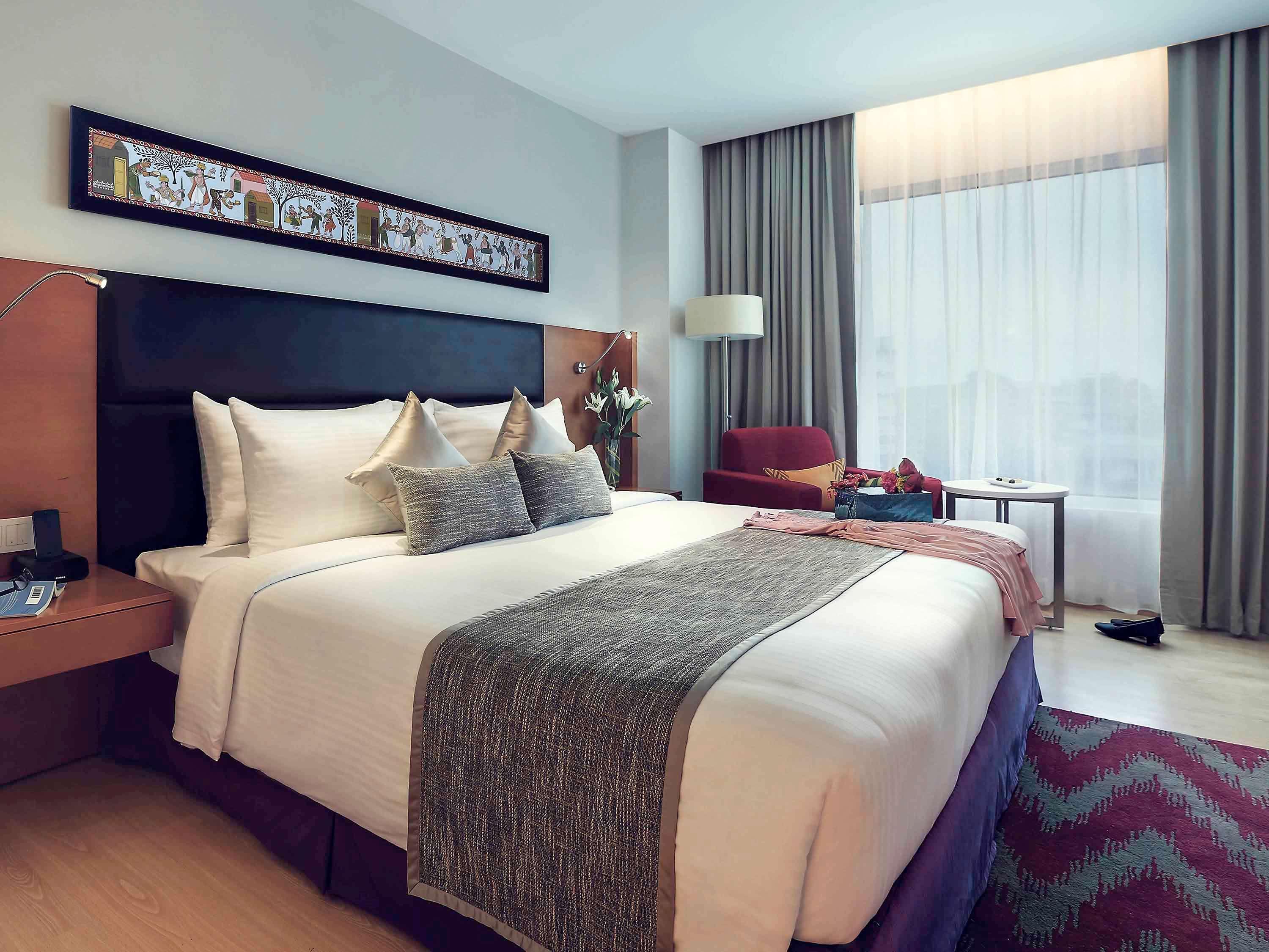 Mercure Hyderabad Kcp Banjara Hills, An Accor Hotel Экстерьер фото Deluxe Room