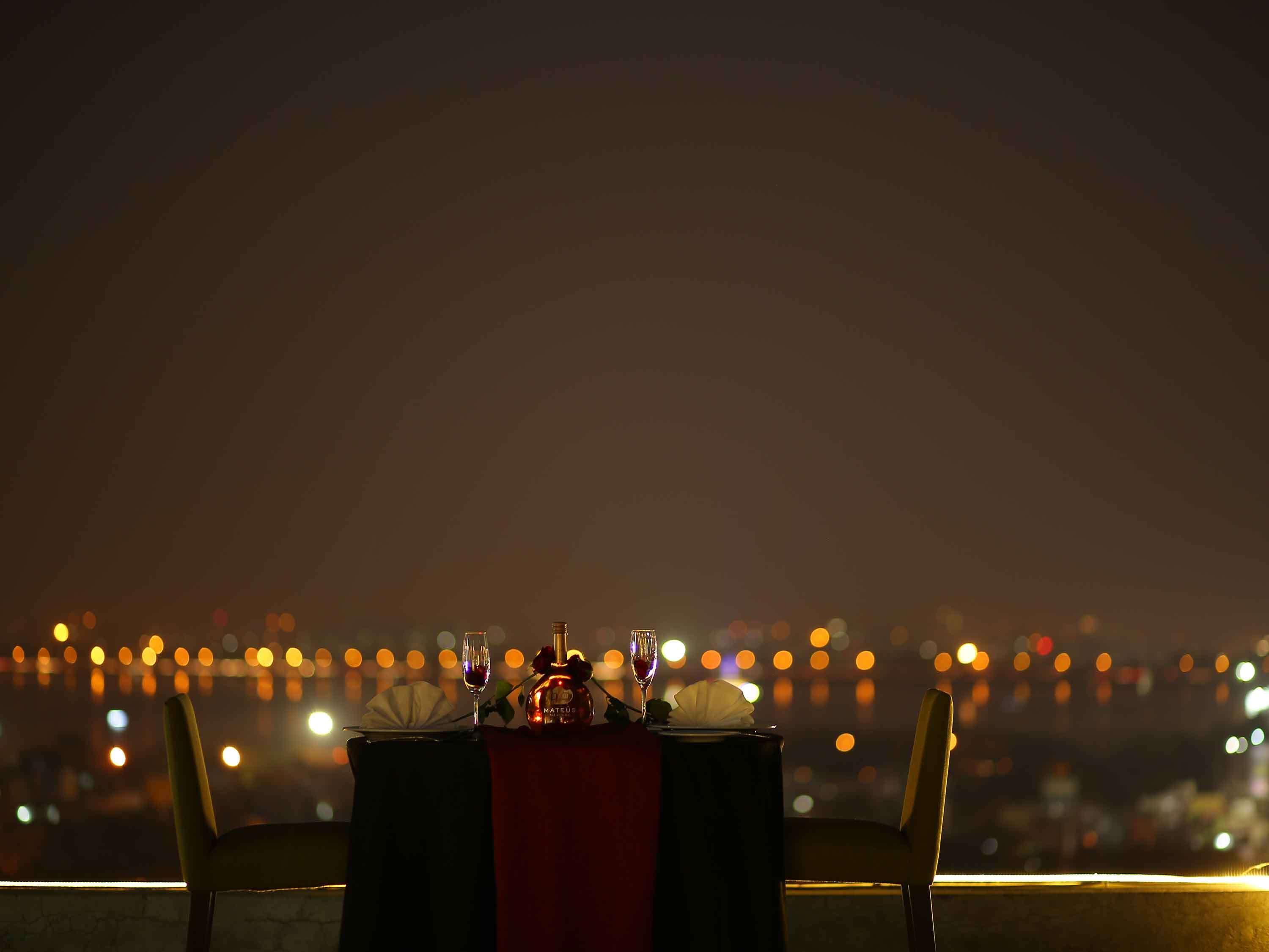 Mercure Hyderabad Kcp Banjara Hills, An Accor Hotel Экстерьер фото A view of the city from the rooftop of the hotel
