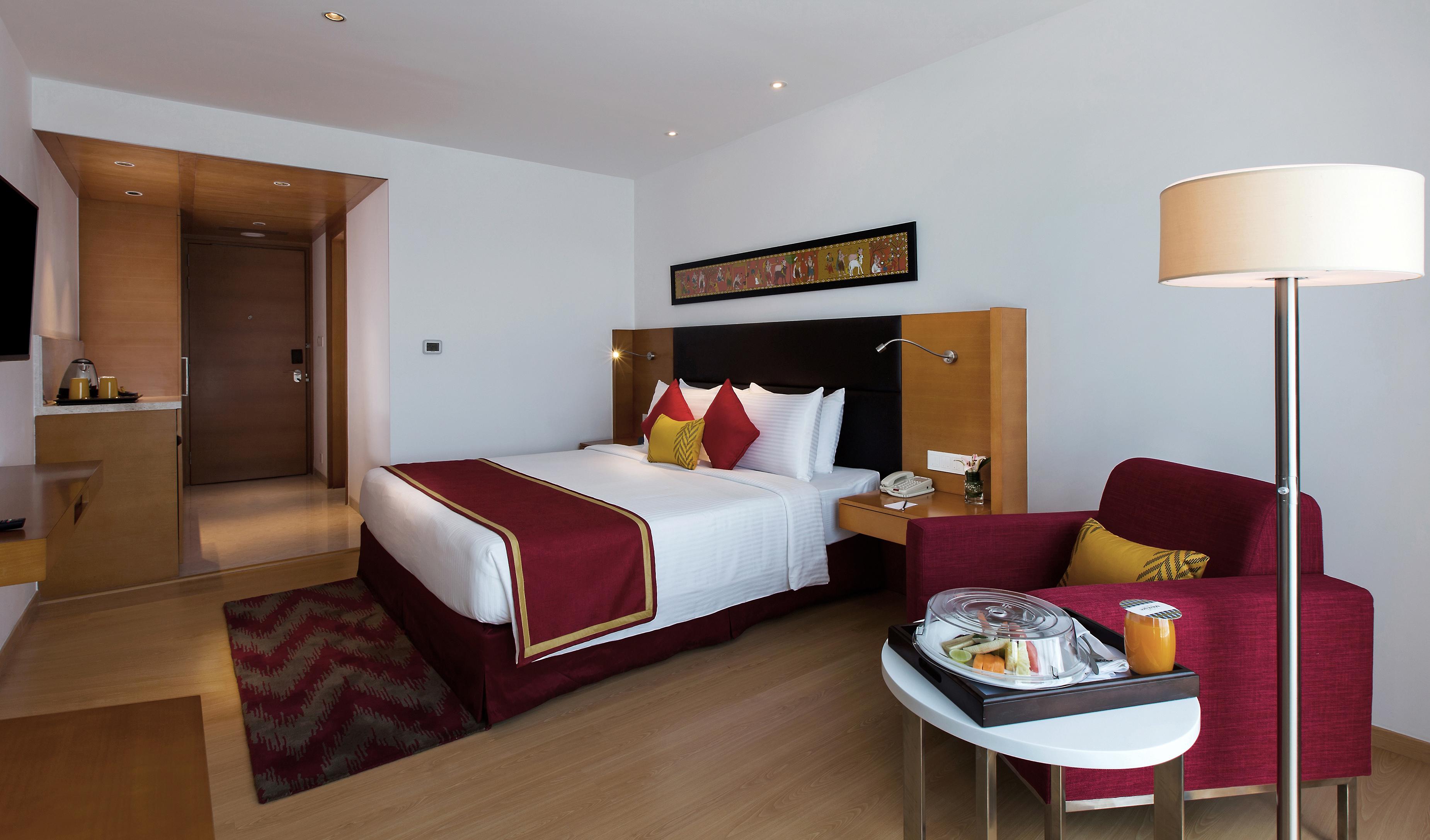 Mercure Hyderabad Kcp Banjara Hills, An Accor Hotel Экстерьер фото A room at the Taj Bengal